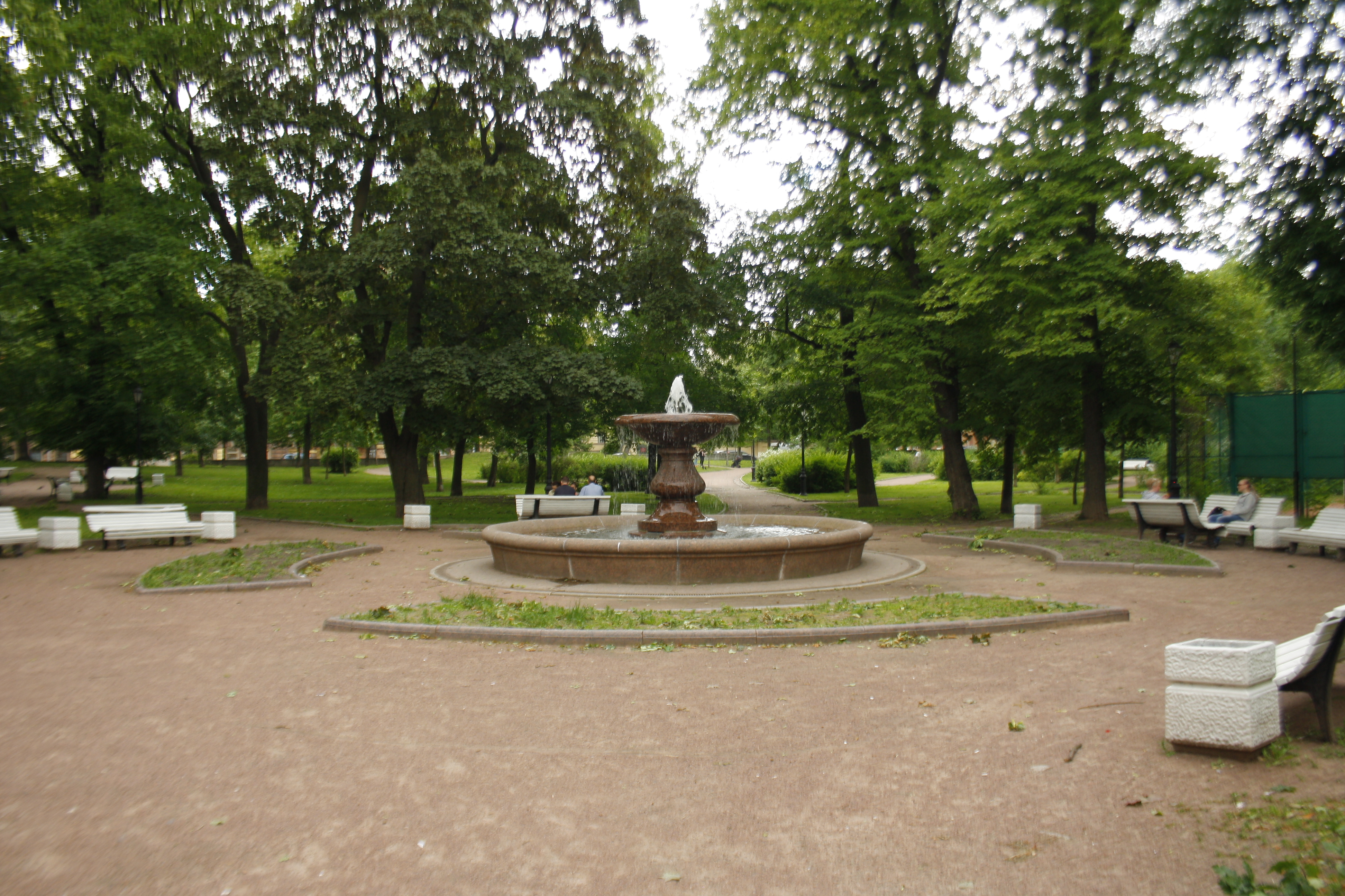 Фонтан в Алексеевском саду